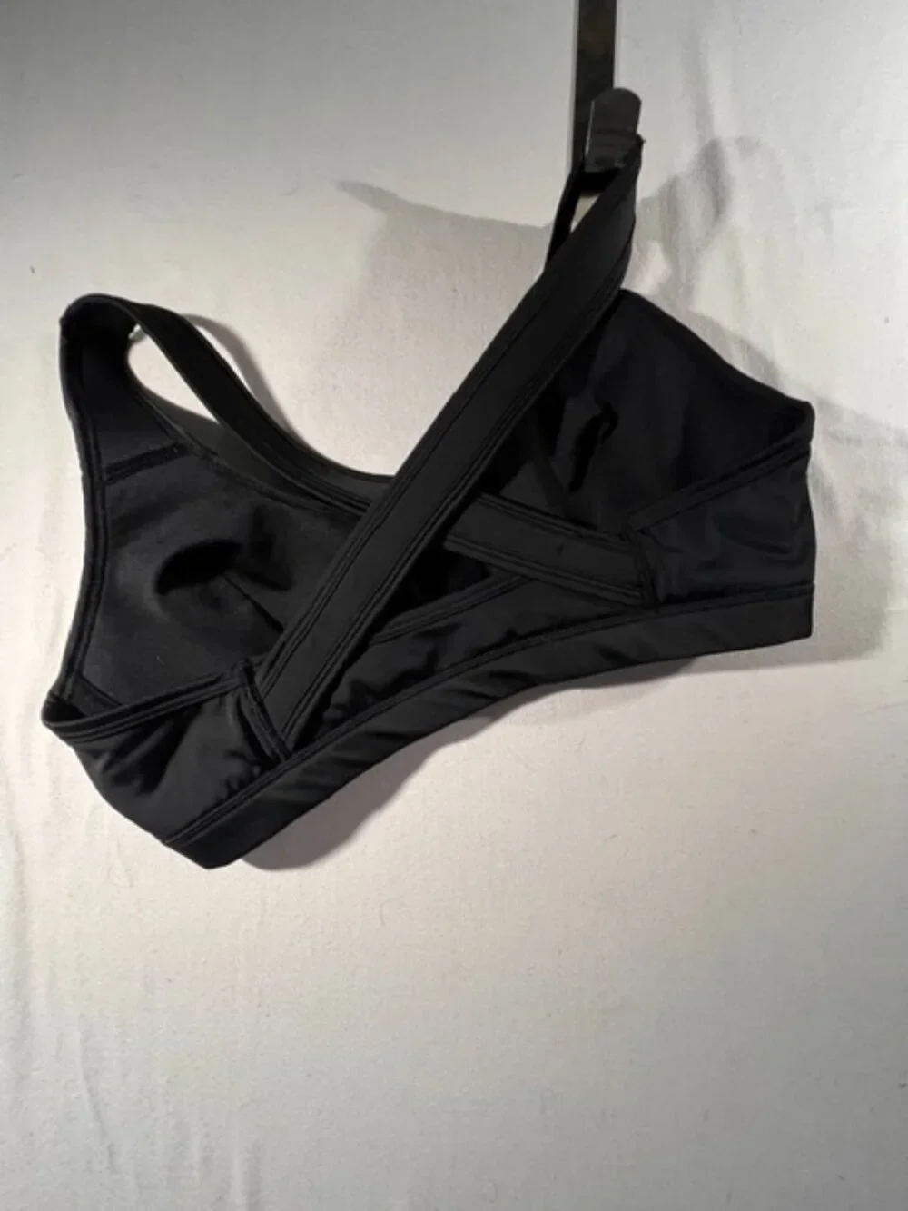 Marika Black Zip‎ Front High Impact Sports Bra Size Medium Crisscross Back EUC